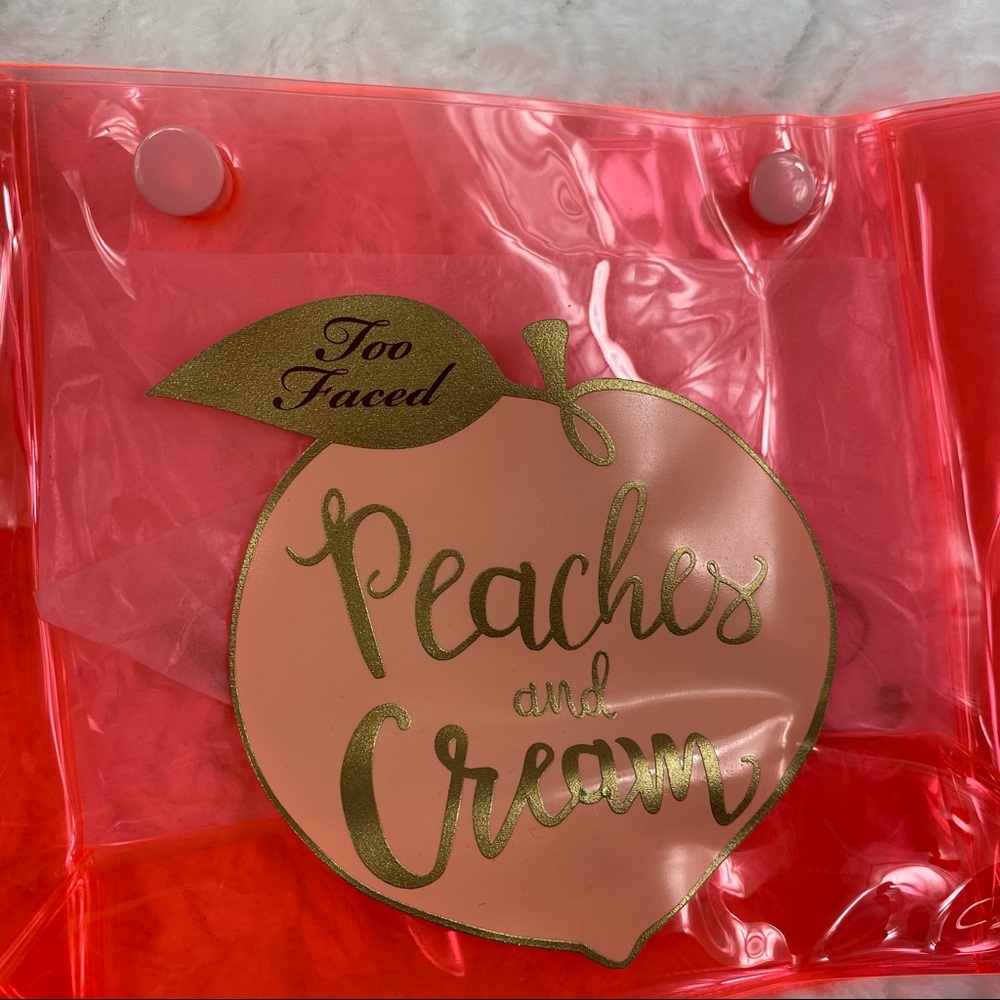 Too Faced Limited Peaches & Cream Cosmetic bag NEW - Picture 8 of 10